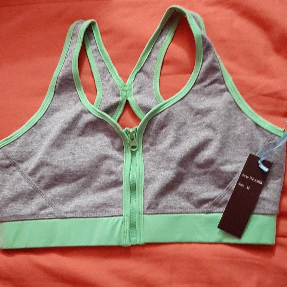 Sports bra
